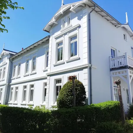 Apartmenthaus Strandstrasse 16 Kuehlungsborn Exterior photo