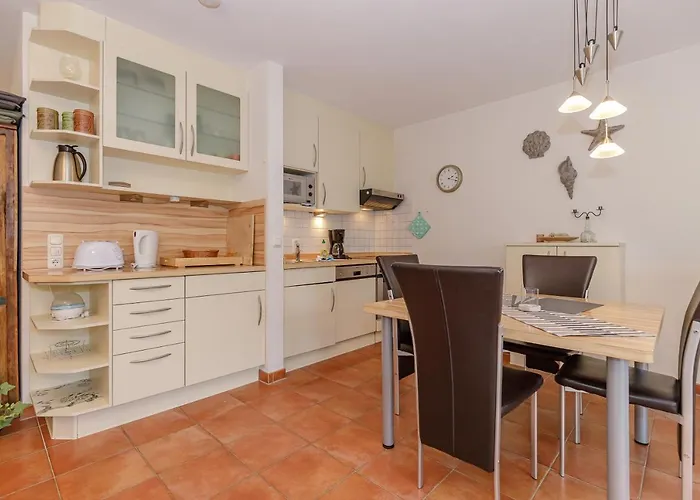 Apartmenthaus Strandstrasse 16